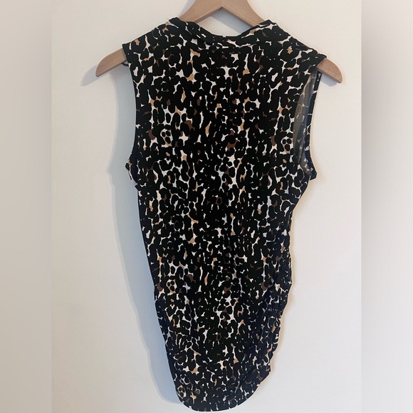 A Pea in the Pod Maternity Top - Size M -Animal Print Work Wear - Picture 4 of 5